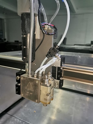 0.2-0.8 mm Nozzle Diameter GLUE MACHINE for 2-3 Kg/h Gluing Output