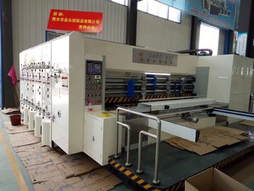 Plastic de Snijmachines Nauwkeurige Zijbeweging van de Bladmatrijs met het Vlotte Inlassen